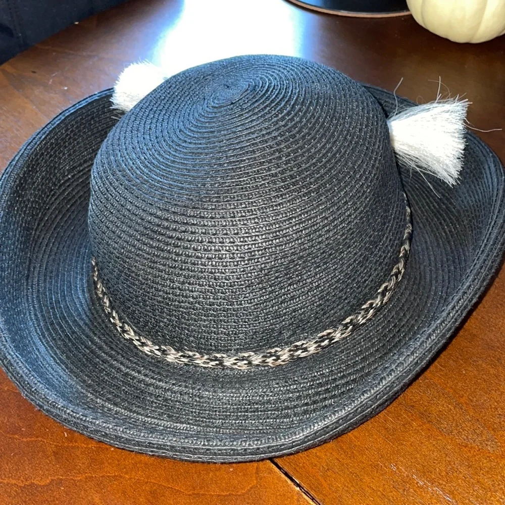 Kate Lord flop hat
